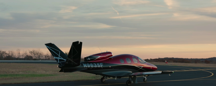 Cirrus SF50 Vision Jet Side View